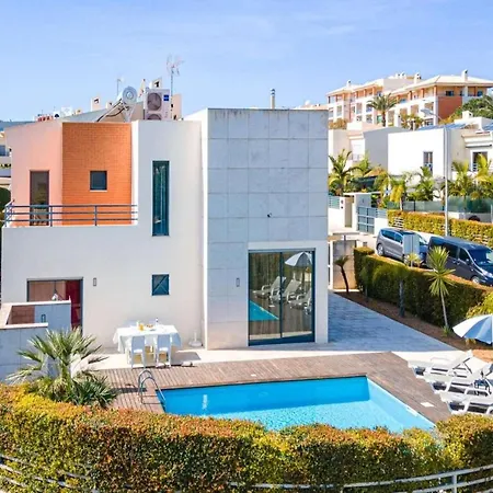 Villa Viva *